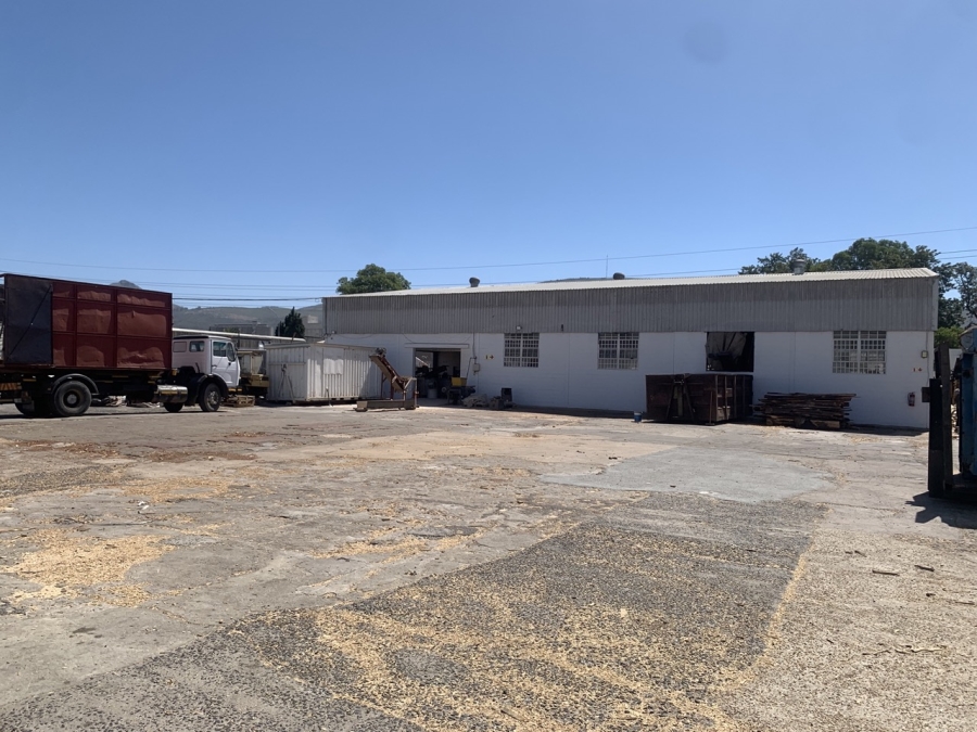 To Let commercial Property for Rent in Dal Josafat Western Cape